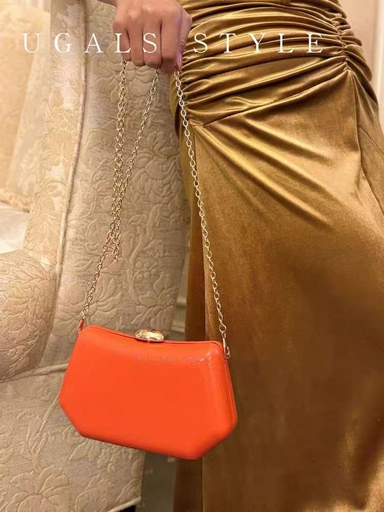 Fashion Textured PU Irregular  - Embroidery Texture บทวิจารณ์และราคา
