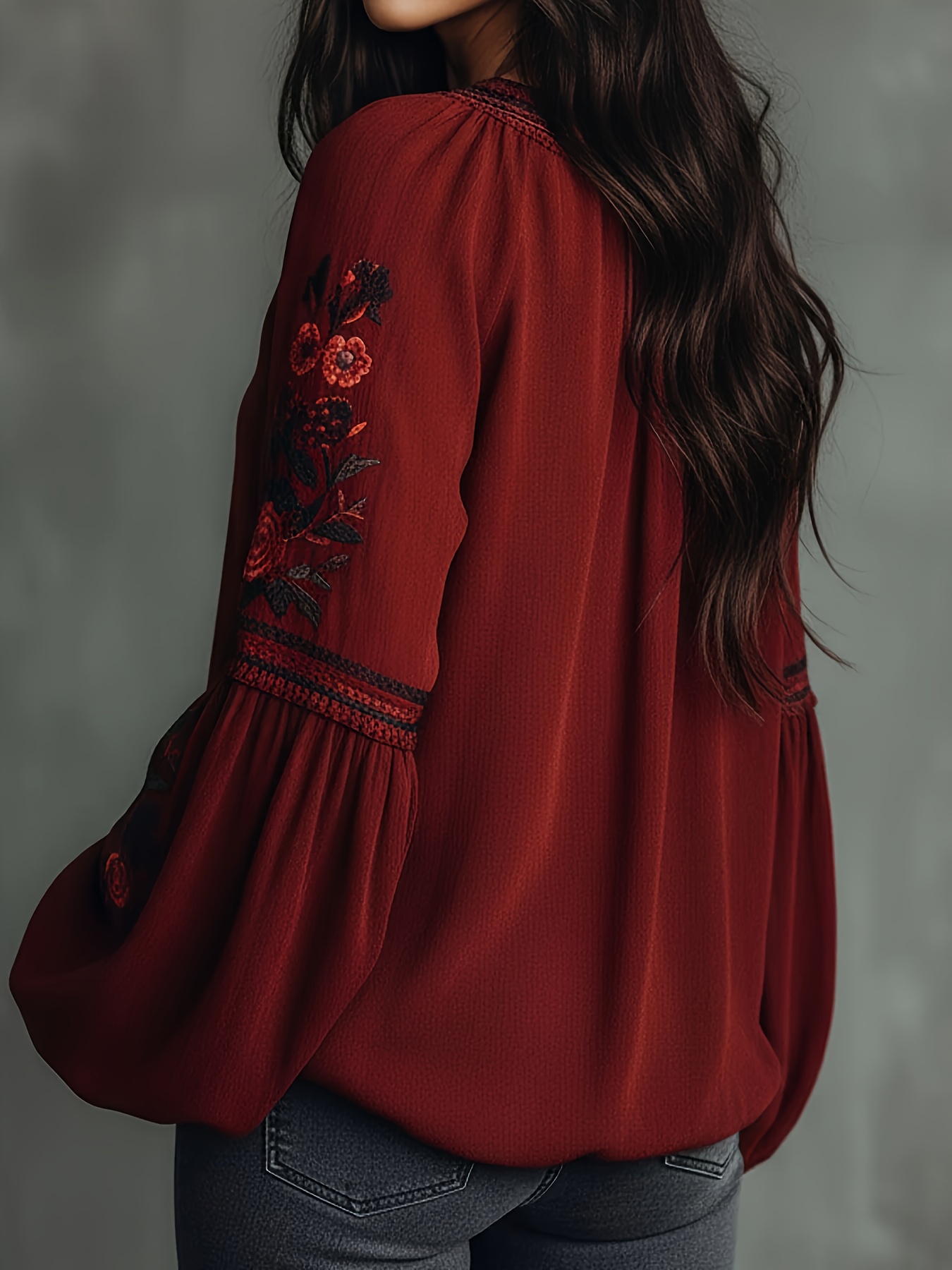 Women‘s Spring Blouse Retro Em - Embroidery Blouse บทวิจารณ์และราคา