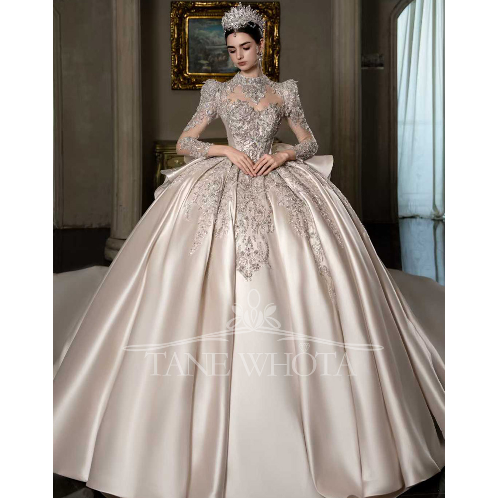 Luxury Rose Pink Sequined Ball - Embroidery Rose บทวิจารณ์และราคา