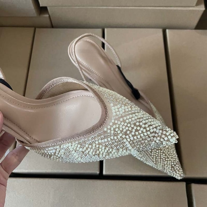 Autumn Luxury Women Dress Pump - Embroidery Beads บทวิจารณ์และราคา