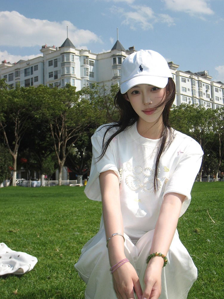 American High Street Style Sho - Embroidery Font Free บทวิจารณ์และราคา
