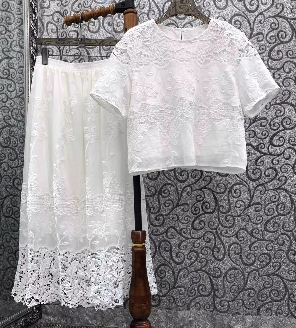 2026 Summer Fashion Skirt Suit - Embroidery Blouse บทวิจารณ์และราคา