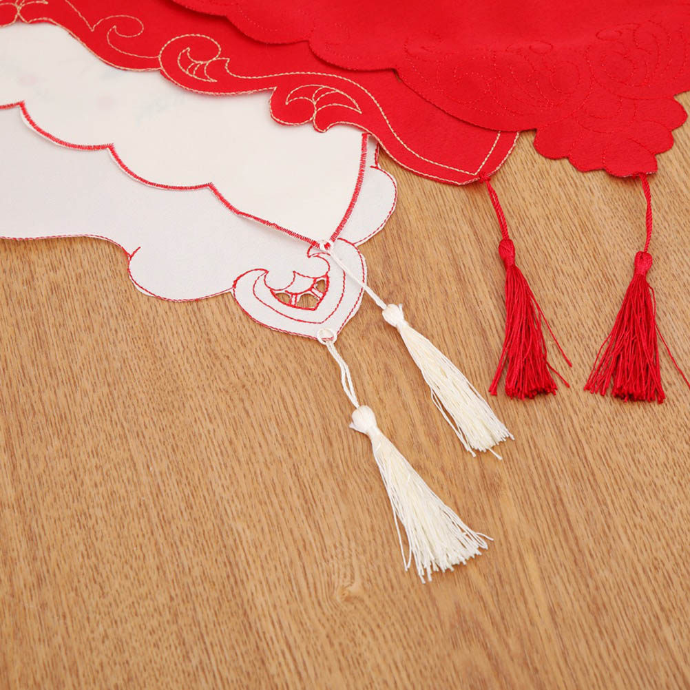 Christmas Embroidery Table Run - Embroidery Xmas Decorations บทวิจารณ์และราคา