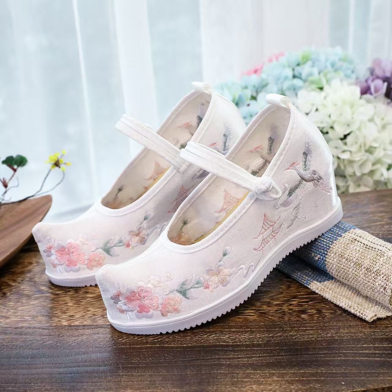 Women Increased Internal Embro - Embroidery Canvas บทวิจารณ์และราคา