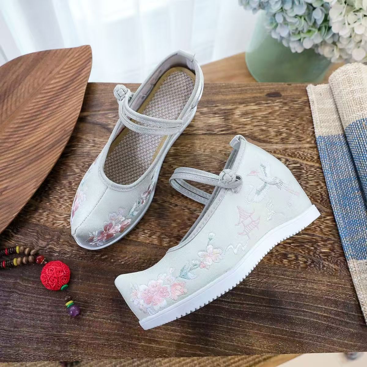 Women Increased Internal Embro - Embroidery Canvas บทวิจารณ์และราคา