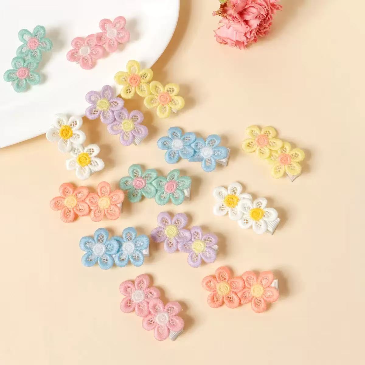 14pcs Embroidery Little Daisy  - Embroidery Daisy บทวิจารณ์และราคา