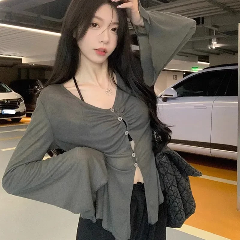 Sheer Flare Sleeve Blouse - Y2 - Embroidery Blouse บทวิจารณ์และราคา