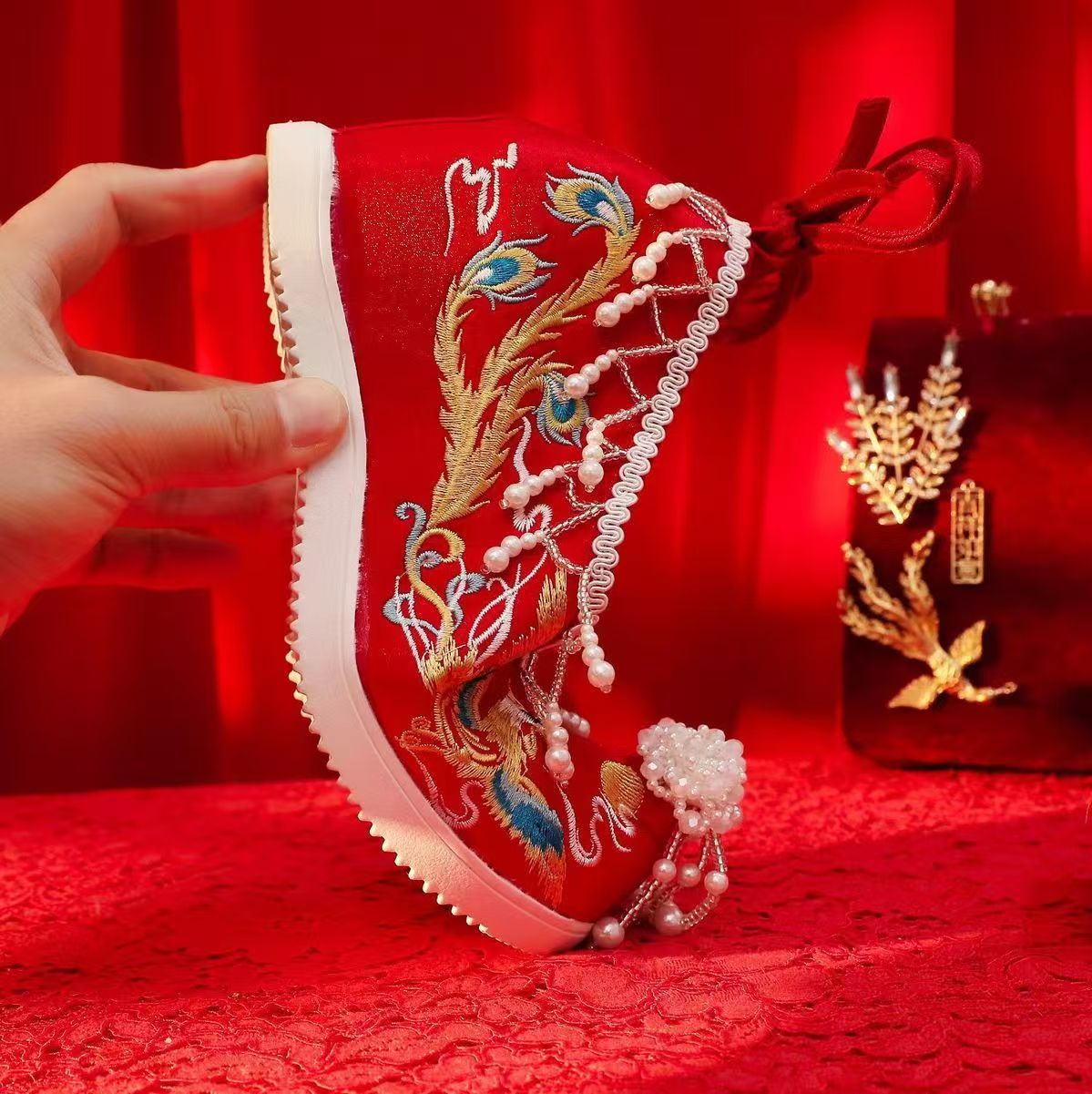 Women New Red Embroidered Wedd - Embroidery Beads บทวิจารณ์และราคา