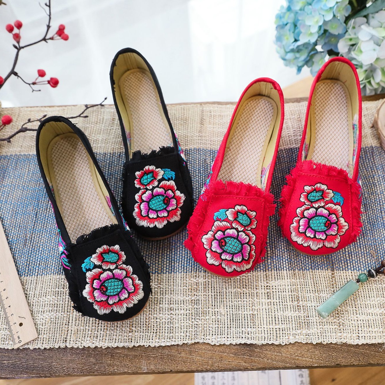 Woman Woven Shoes New Ethnic S - Embroidery Canvas บทวิจารณ์และราคา