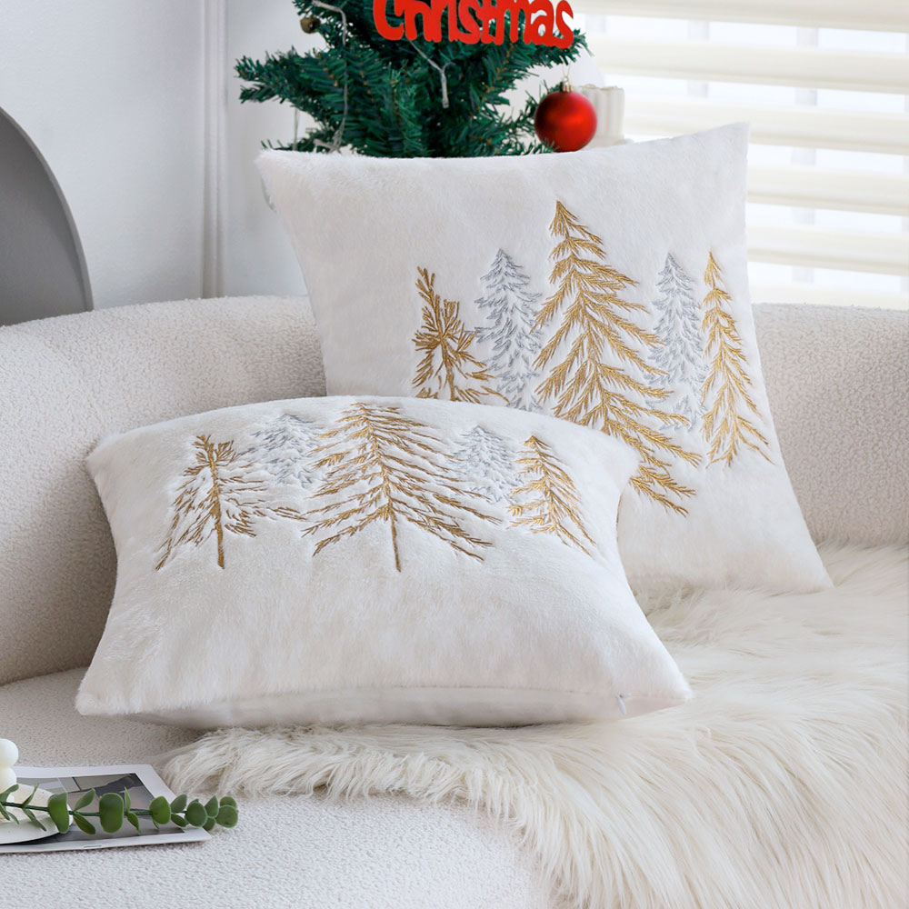 Christmas Faux Rabbit Fur Pill - Embroidery Xmas Decorations บทวิจารณ์และราคา