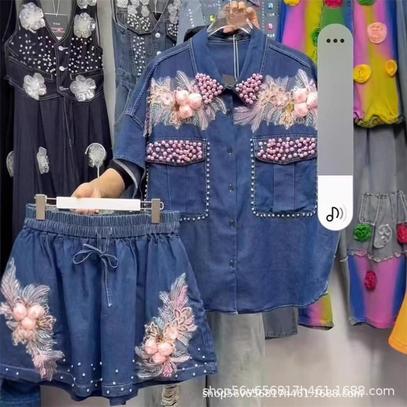 Women Diamonds Beaded Flowers  - Embroidery Blouse บทวิจารณ์และราคา